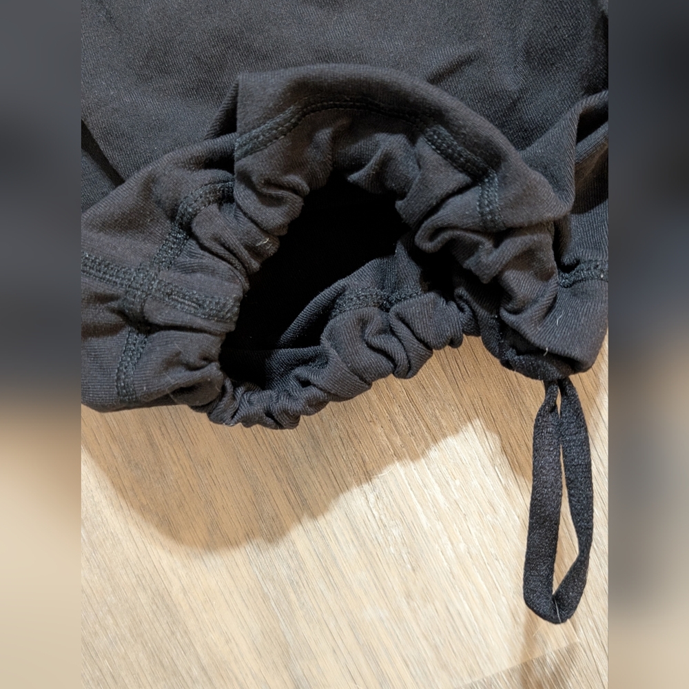 Lululemon Black Drawstring Pants - 6 - Preloved - Picture 2 of 9